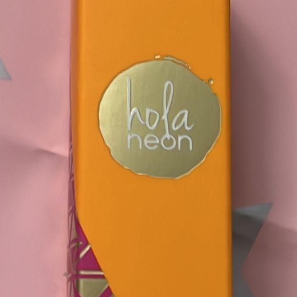 HOLA NEON  Velvet Liquid Lipstick  The Easy Sell 💄 NEW BNIB - Picture 3 of 10
